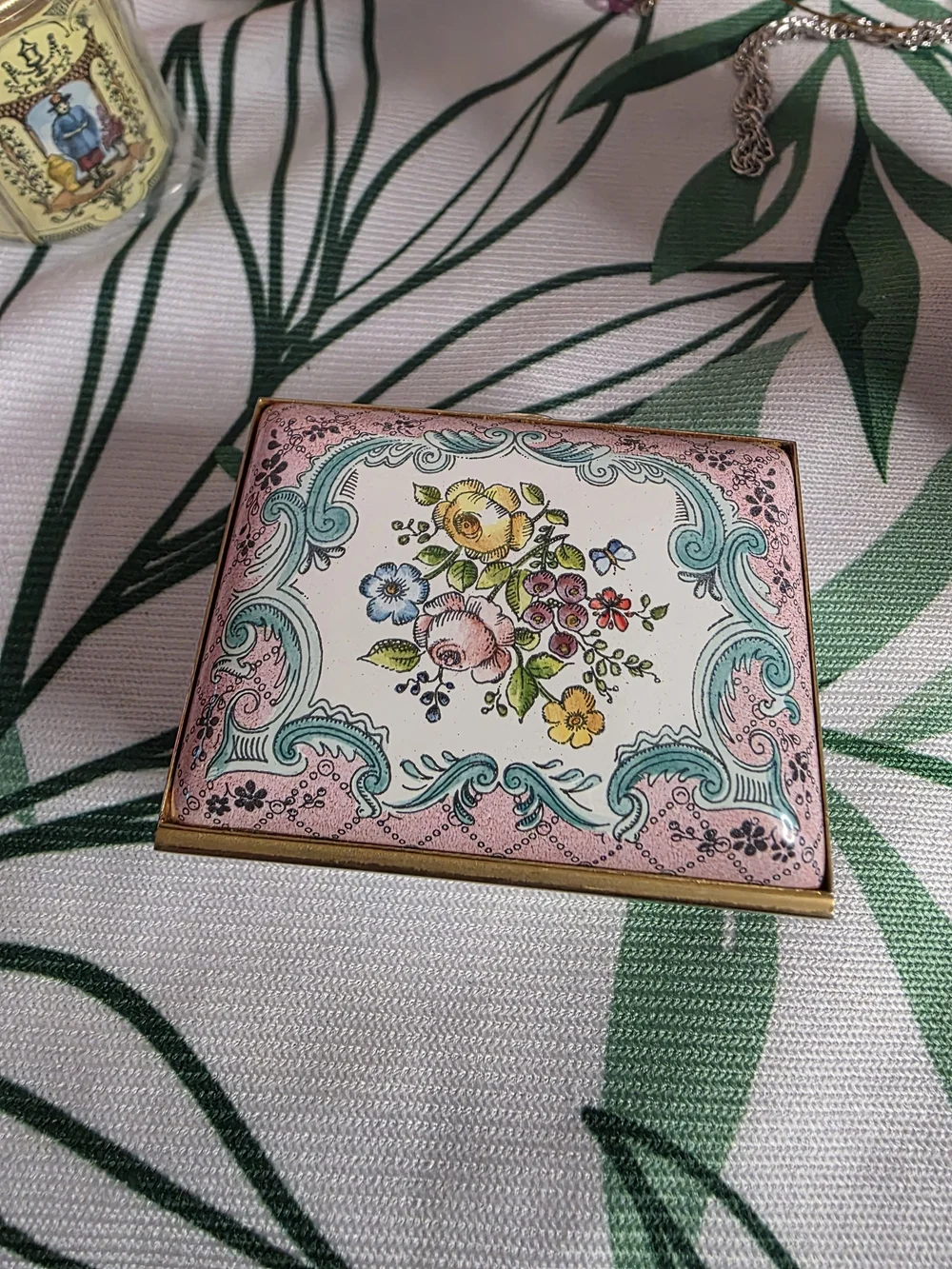 Vintage Halcyon Days Enamels Floral Trinket Box Pink Bilston Battersea England